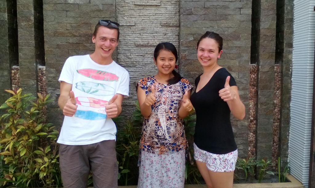 Griya Nelwan Guest House Malang Ngoại thất bức ảnh